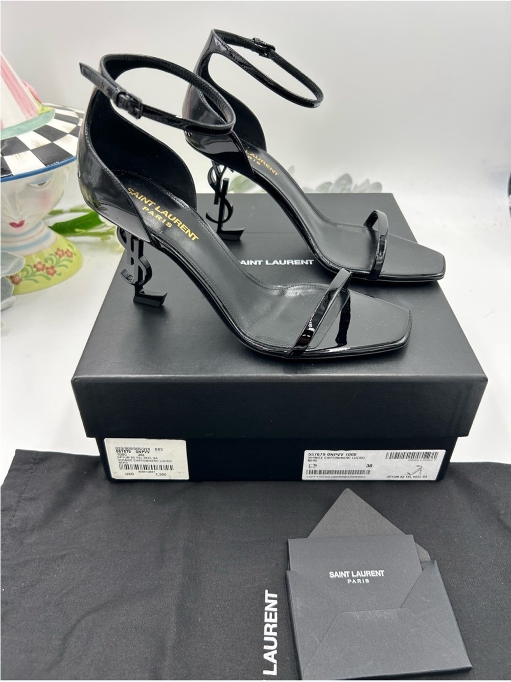 Women’s Saint Laurent OPYUM patent leather 85MM sandal size 38 made in Italy